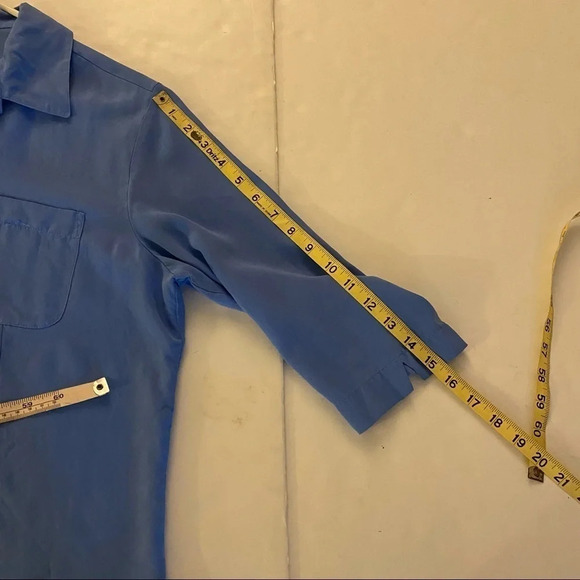 Vintage 90s 100% Silk Button Down Blouse Size Large Blue Half Sleeve Shirt Top - Picture 10 of 11